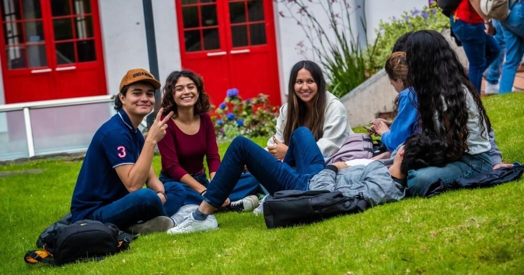 Jóvenes entre 17 y 28 años podrán acceder a créditos educativos sin intereses, con cuotas proporcionales y condonaciones especiales - crédito Alcaldía de Bogotá