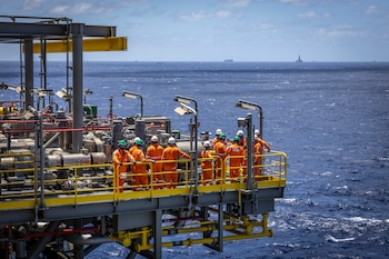 El crudo Brent acumula una