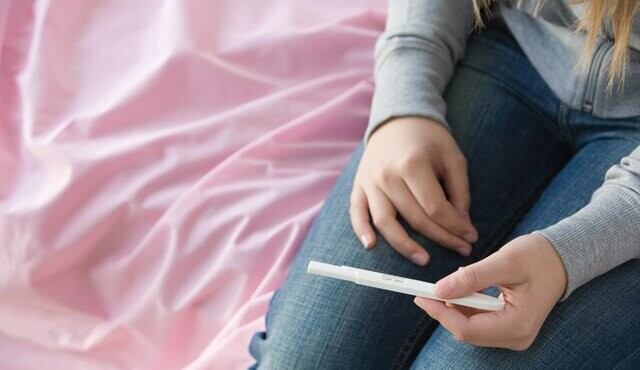 La menor tiene 13 años y un embarazo avanzado