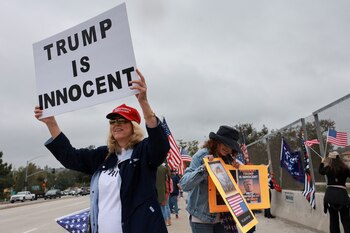 Simpatizantes del ex presidente se