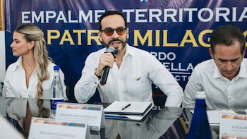 Abelardo de la Espriella dio por finalizado el proceso de empalme con Gustavo Petro: “Ya no podrán seguir maquillando la información”