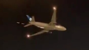 Video: un avión sufrió un