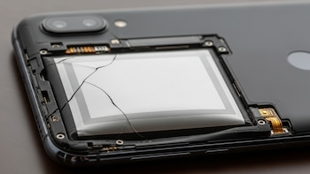 Batería hinchada en tu celular: