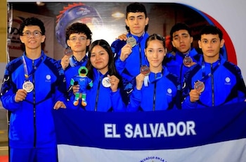 El Salvador amplió su cosecha de medallas en los XXII Juegos Deportivos Estudiantiles Centroamericanos Codicader 2026 con nuevos triunfos en Tegucigalpa. (Foto cortesía INDES)