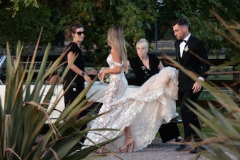 Nicolás Tagliafico y su mujer,