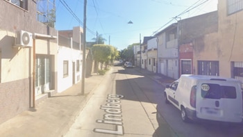 Delincuentes aprovecharon que un jubilado salió de su casa y le robaron todos sus ahorros en Rosario