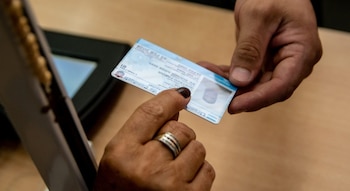 Las autoridades sospechan que, al menos, unas 100 licencias se habrían tramitado de forma irregular