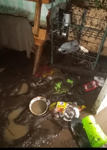 La crecida del río Majahual junto con la marea alta provoca la inundación de toda la comunidad. (Foto: cortesía)