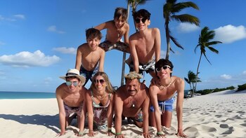 Entró al quirófano por una