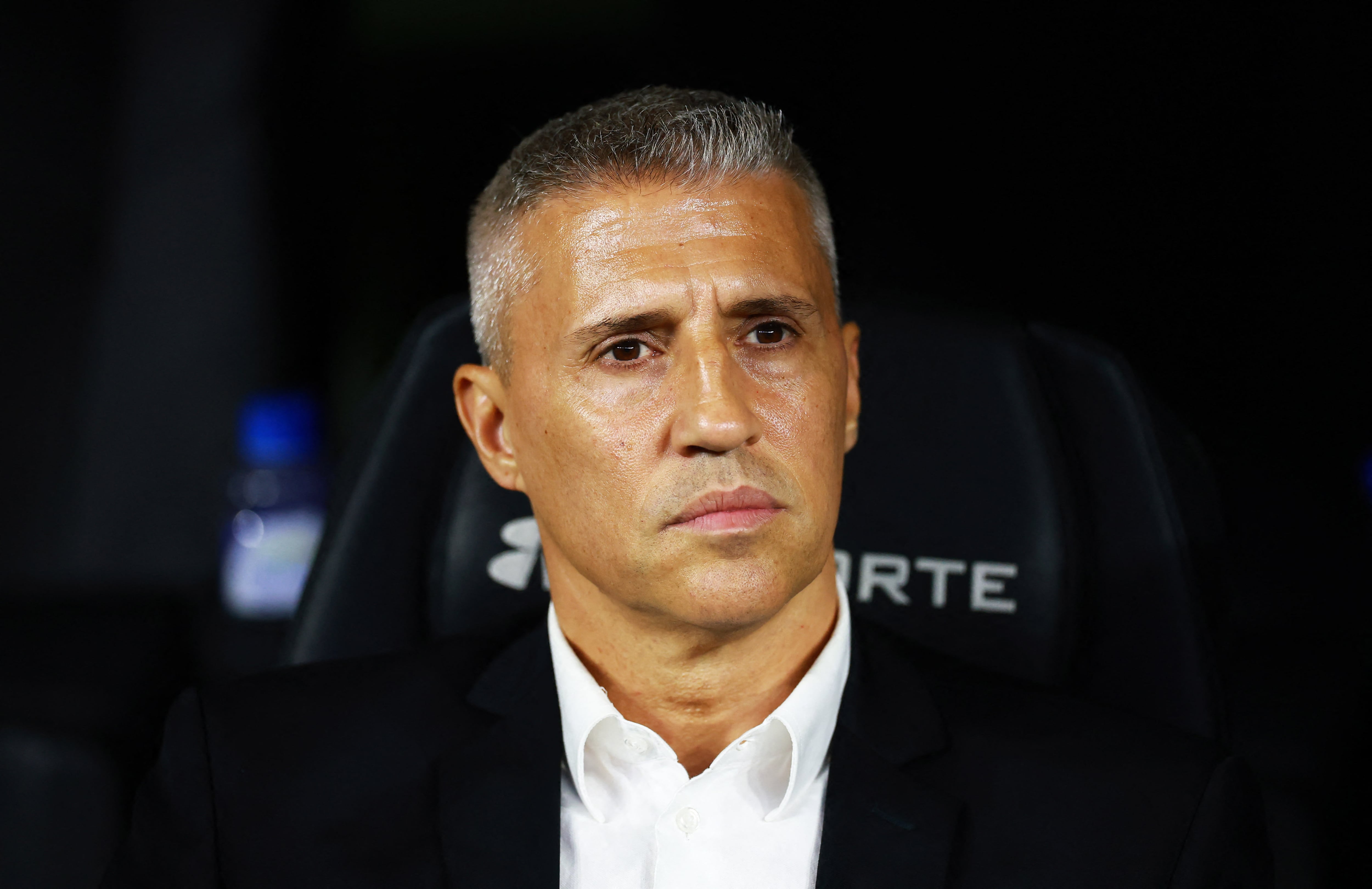 Soccer Football - Liga MX - Cruz Azul v Atlas - Estadio Azteca, Mexico City, Mexico - August 22, 2026 Atlas head coach Hernan Crespo before the match REUTERS/Eloisa Sanchez