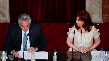 Menos DNU, más República