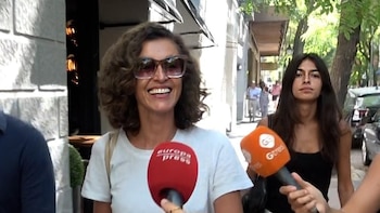 Blanca Romero y Quique Sánchez Flores, enamoradísimos, disfrutan de un plan familiar con Lucía Rivera