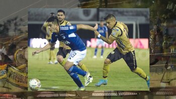 César Farías logró seguir con