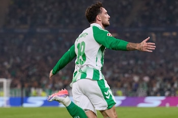 Troy Parrott asesta el primer golpe al nuevo Real Madrid del portugués. (Instagram)