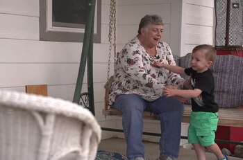 Un niño de tres años