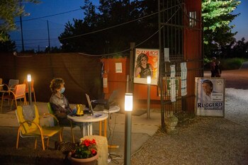 La vendedora de tickets a