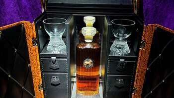 Una botella de 750 ml