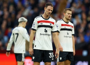 Manchester United, uno de los equipos más ganadores de la Premier League, se encuentra en el puesto 14 con ocho puntos - crédito Molly Darlington/REUTERS