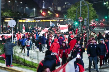 Los hinchas llegaron desde diferentes