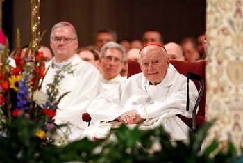 McCarrick durante una misa en