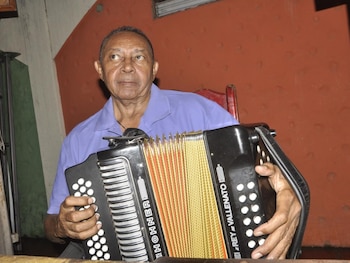 El artista creó la agrupación en los años 60 junto a Miguel Yanet, Wicho Sánchez y Rodolfo Castilla, y participó en producciones como “Alegres creaciones” de 1968 y “Solo por quererte” de 1969 - crédito Joaquín Ramírez
