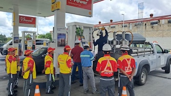 El diésel en Guatemala supera los 6.68 dólares USD por galón en servicio completo