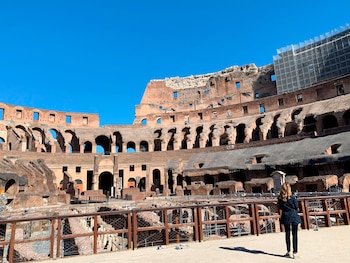 Vista del Coliseo de Roma,