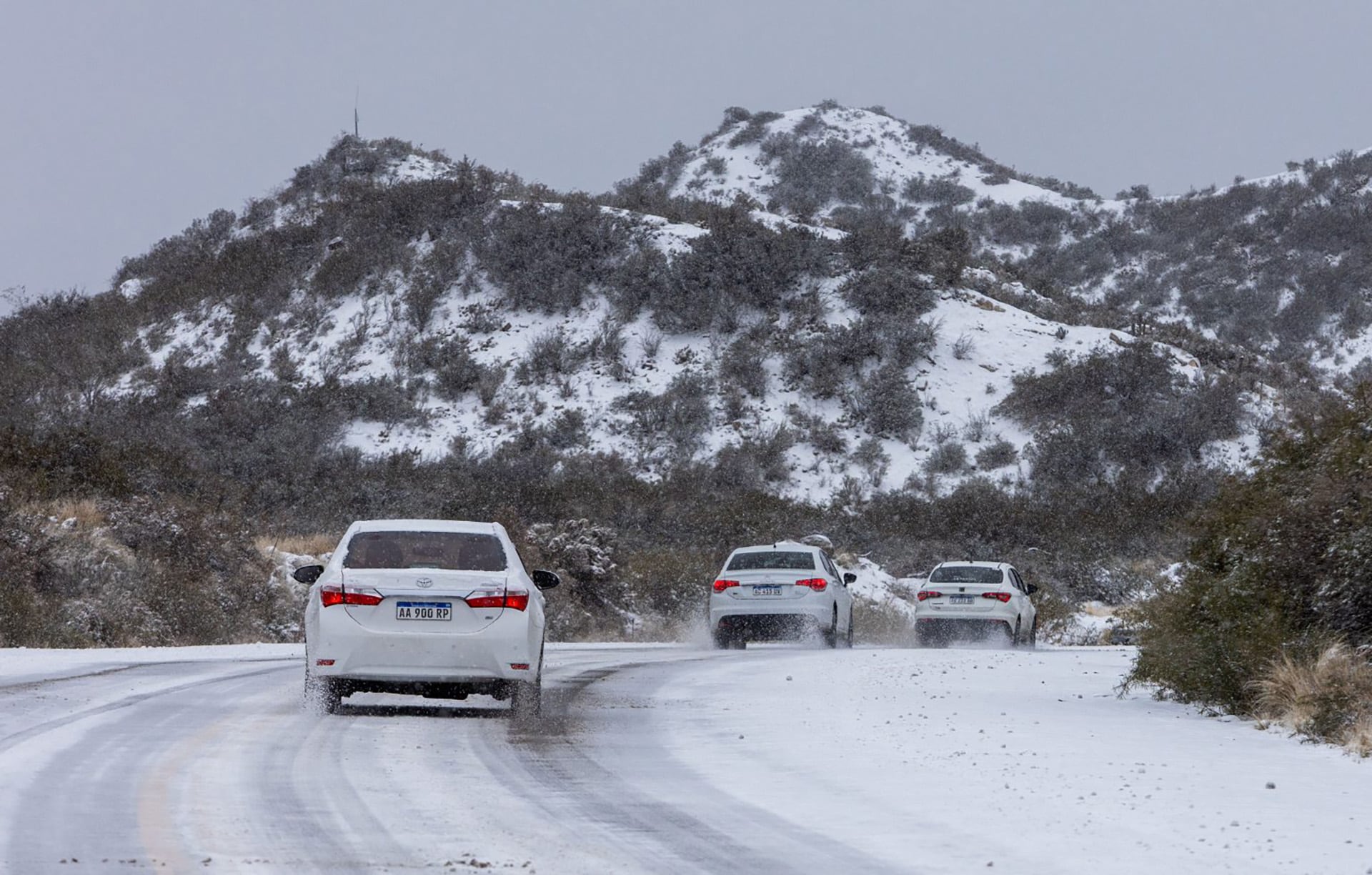 La nieve se compone de cristales de hielo que se unen en copos