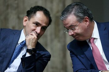 FOTO DE ARCHIVO: El secretario