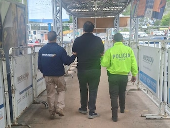 La combinación de estrategias migratorias y el intercambio de información contribuyeron a que el individuo fuera remitido a su país, subrayando la importancia del control en los pasos fronterizos - crédito Migración Colombia