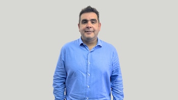 Juan Medina es profesional en