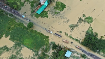 Más de 50 muertos por las intensas lluvias en Bangladesh