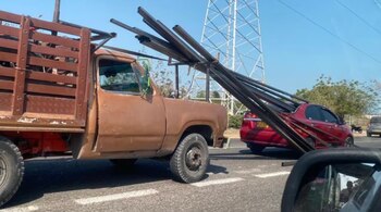 Decenas de conductores pararon para