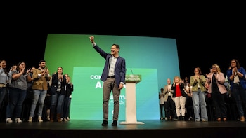 Moreno afirma que será un presidente del PP el que inaugure el AVE en Almería: "No son capaces de hacerlo"