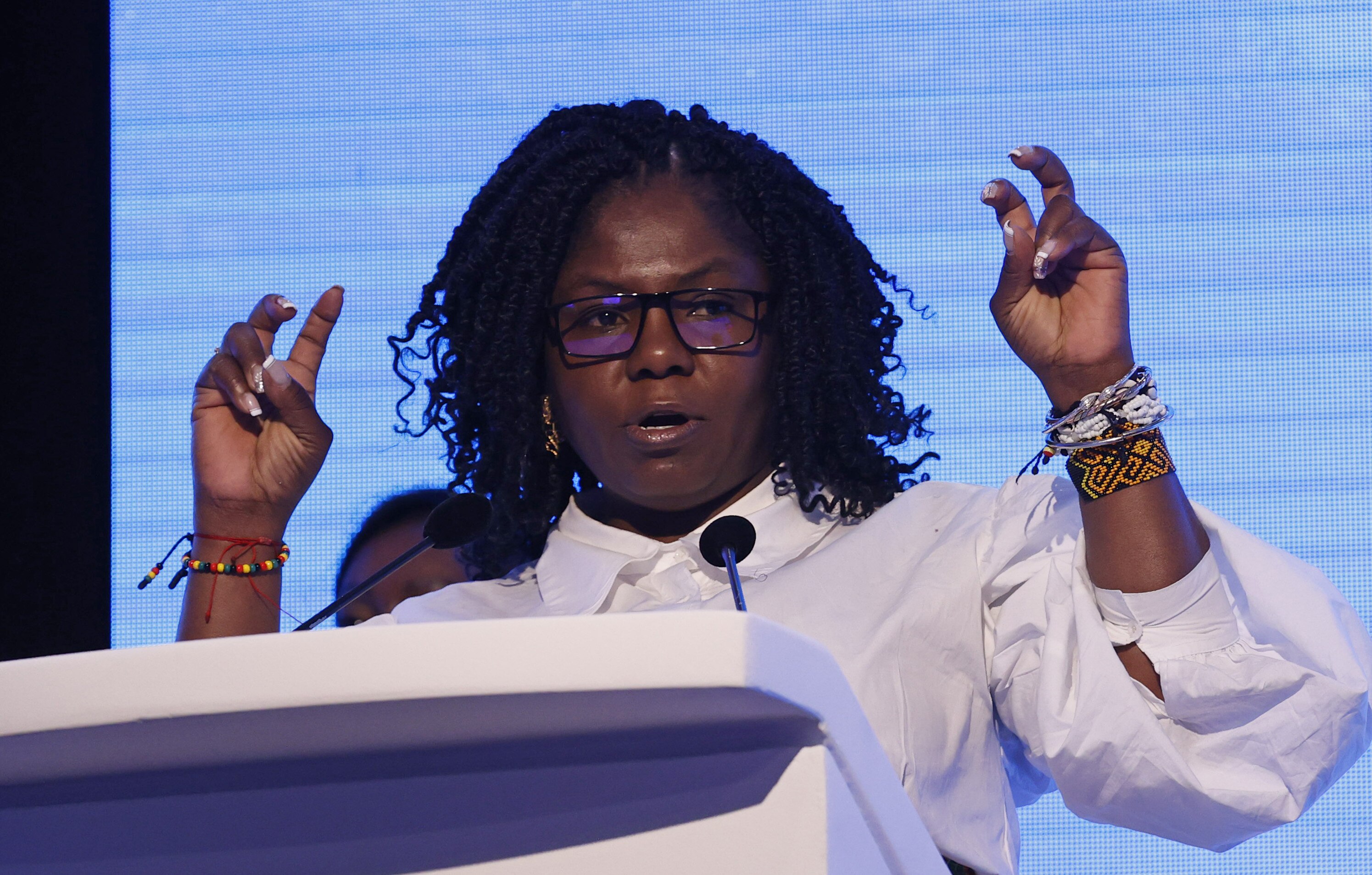Murillo denuncia racismo estructural en Colombia y acusa a Laura Sarabia de matonear a Francia Márquez — image 6