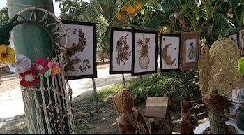 La artesana Yolanda Torres Pupo dirige la casa taller Retazos y Fantasías en la comunidad de El Tejar, en el municipio de Majibacoa. (Foto: Periódico 26)