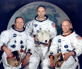 La tripulación del Apolo 11, integrada por Neil A. Armstrong, Michael Collins y Edwin Aldrin, reportó la observación de fenómenos no identificados durante su misión lunar (REUTERS/NASA).