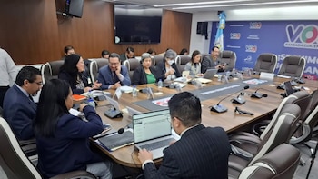 El Congreso de Guatemala inicia el análisis del presupuesto de 2027 con críticas por el déficit y el endeudamiento