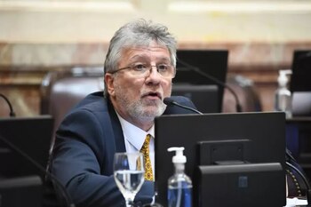 El senador peronista de Catamarca