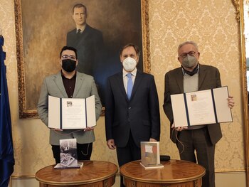 09-12-2021 Los escritores Xavier Carbonell