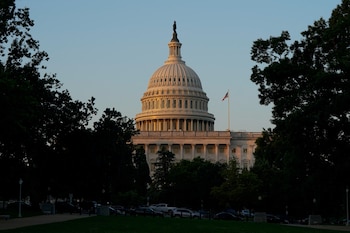 El Senado de EEUU extendió