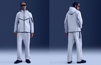 El modelo de la sudadera