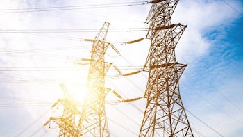 Estados Unidos respalda la reforma eléctrica de Honduras