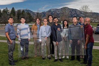 Científicos multidisciplinarios colaboran en este