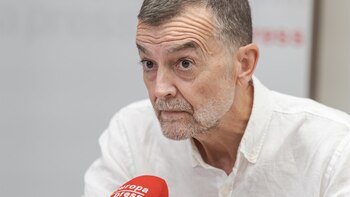 Maíllo (IU) pide "intensificar" la lucha contra la violencia machista y "no tolerar" las "tesis negacionistas"