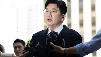 La policía de Corea del Sur ordenó el arresto de Bang Si-Hyuk, el magnate del K-pop que creó al grupo BTS