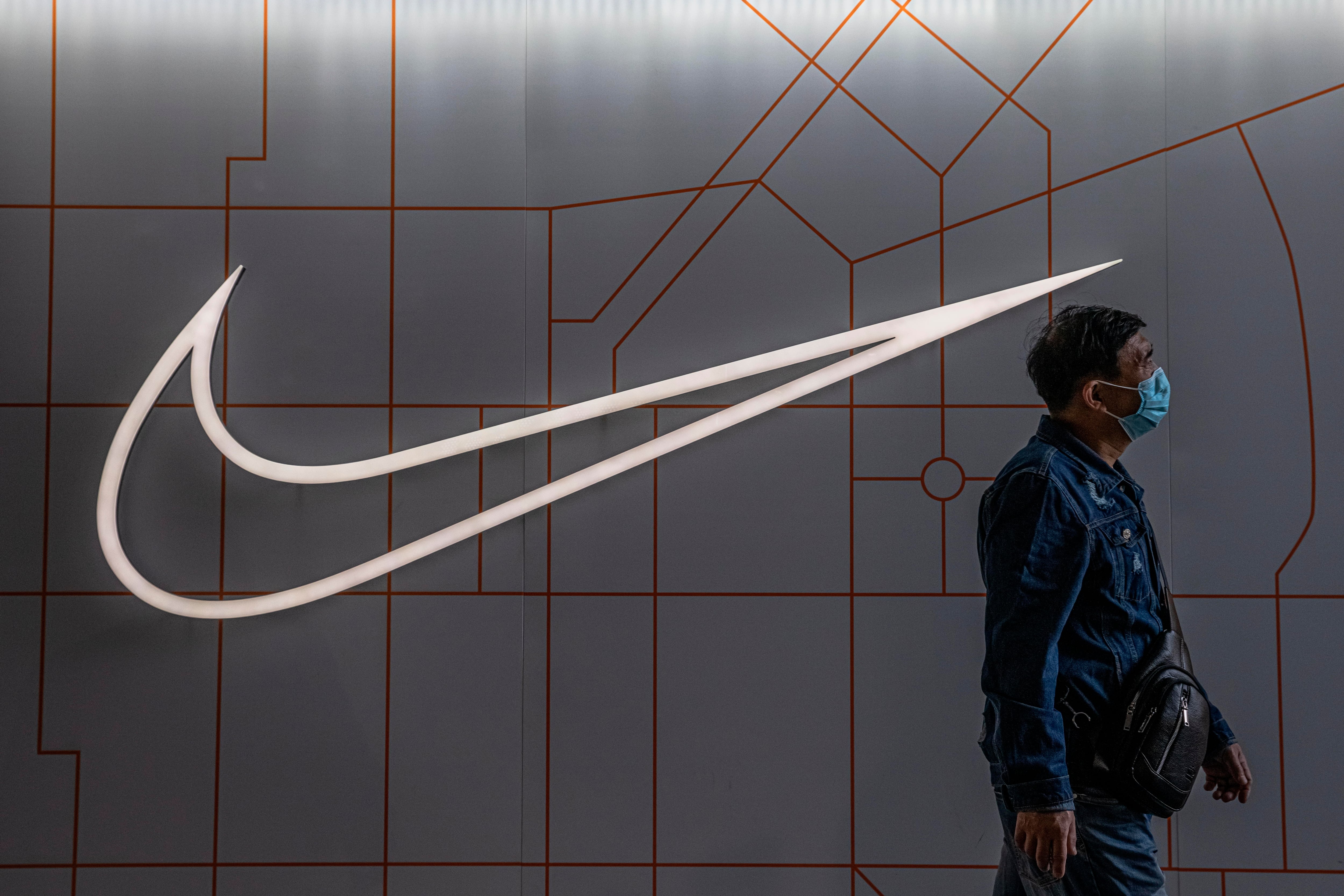 La ralentización en China y la falta de innovación agravan los desafíos de Nike, mientras la compañía busca recuperar rentabilidad (EFE/EPA)