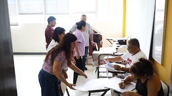 ONPE acepta solicitudes de excusa para miembros de mesa de la segunda vuelta: plazos, causales y la multa por no presentarse