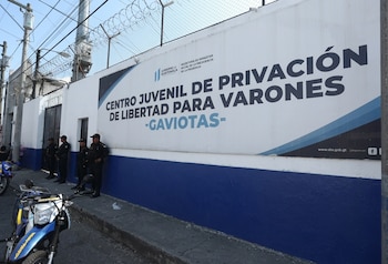 Zulmy Judith Méndez Díaz y Sandra Patricia Barillas del Cid fueron detenidas al intentar ingresar marihuana al centro de reinserción Las Gaviotas.