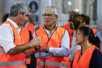 Archivo: el ministro de Trabajo, Juan Castillo, y la ministra de Industria, Fernanda Cardona (Camilo dos Santos Ayala, Presidencia)